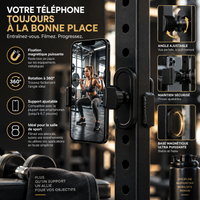 Support magnétique noir fixant un téléphone sur un rack de musculation filmant une femme en squat, avec détails de la fixation et de l'angle ajustable.