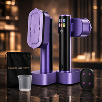 Fer vapeur portable CalmaLisse Pro violet et noir, avec base de charge, pochette de rangement et gobelet doseur